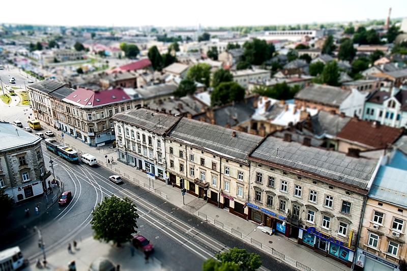 Reference frame: an aerial over townhouses and the streets between them