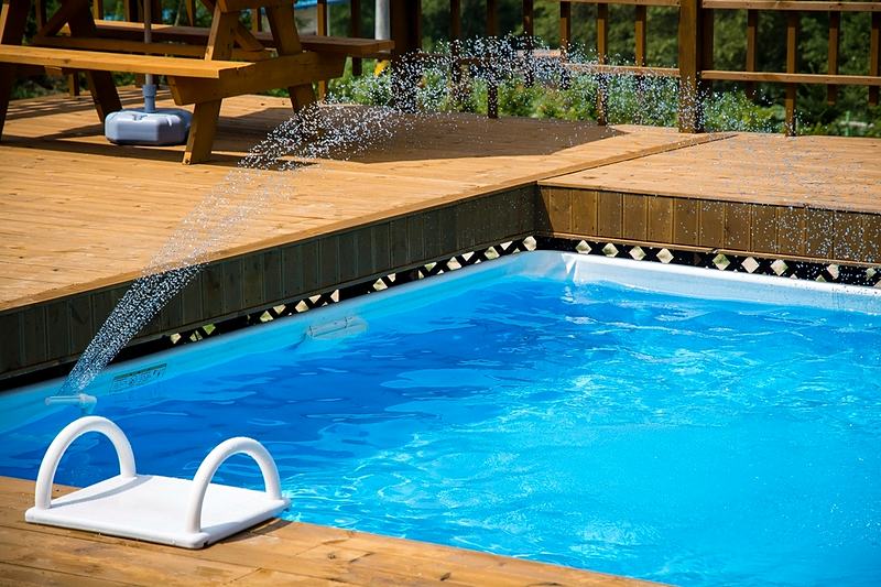 Reference frame: a pool with a timber deck surround